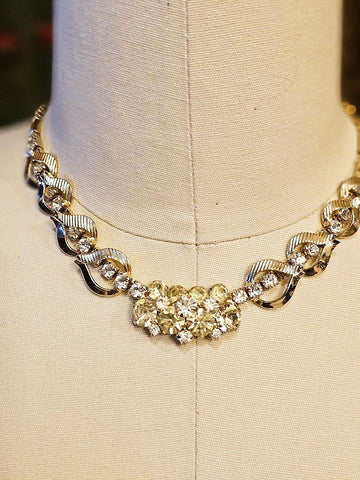 VINTAGE SARAH COVENTRY CHUNKY LEMON COLORED AND CLEAR RHINESTONE SIGNED NECKLACE