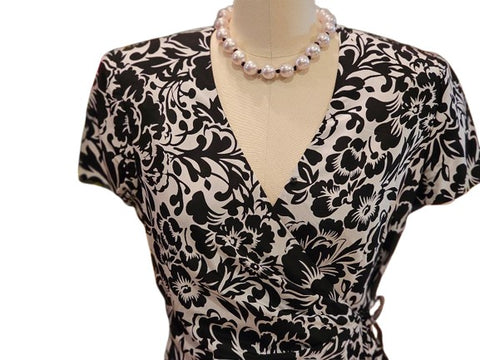 VINTAGE BLACK & WHITE SILK FLORAL AND LEAF WRAP MAXI DRESS SARONG WITH RUFFLES ON EDGE OF SKIRT