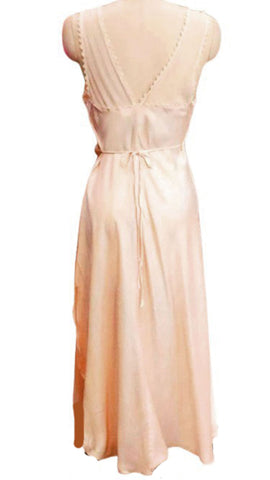 VINTAGE SAXON SILK & CHIFFON NIGHTGOWN FROM ENGLAND - IVORY  HUGE LACE APPLIQUÉ  BIAS SKIRT