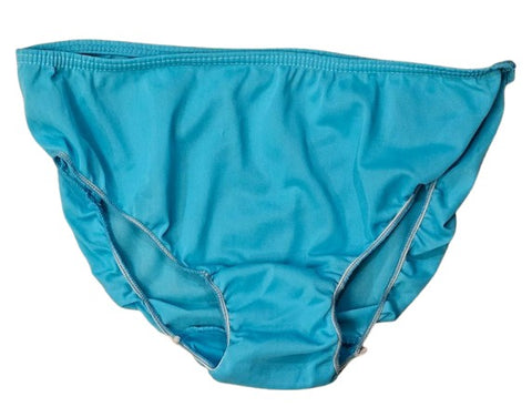 VINTAGE  1950s / 1960s TURQUOISE NYLON RUFFLED BABY DOLL SHORTY PAJAMA SET - ORIGINAL PANTIES