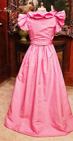 VINTAGE VICTORIA ROYAL HONG KONG RUFFLED EVENING GOWN WITH METAL ZIPPER AND BOW SASH PINK PROM DRESS