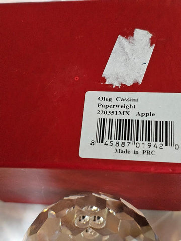 OLEG CASSINI SPARKING CRYSTAL FACETED APPLE PAPERWEIGHT - (1 PAPERWEIGHT)