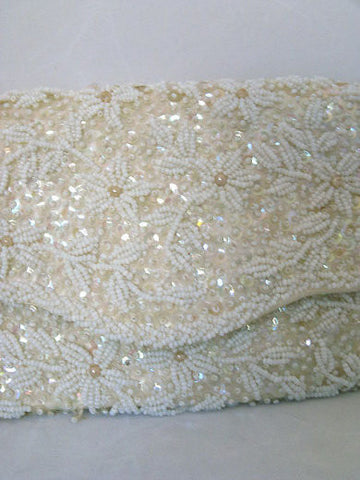 * GORGEOUS VINTAGE SPARKLING BEADS, PEARLS & SEQUIN CLUTCH EVENING BAG - MADE IN HONG KONG