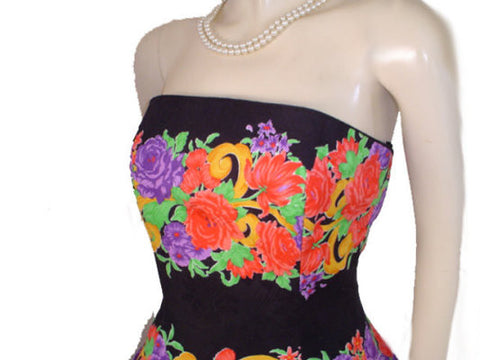 *VINTAGE A. J. BARI CORAL & PURPLE ROSES STRAPLESS PARTY DRESS WITH ATTACHED CRINOLINE - SIZE 10