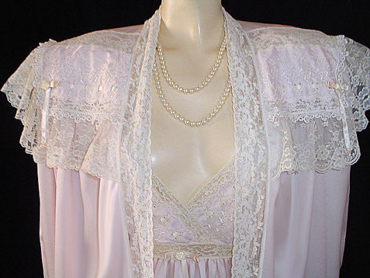*FROM MY OWN PERSONAL COLLECTION - GORGEOUS VINTAGE VICTORIAN LOOK CHR ...