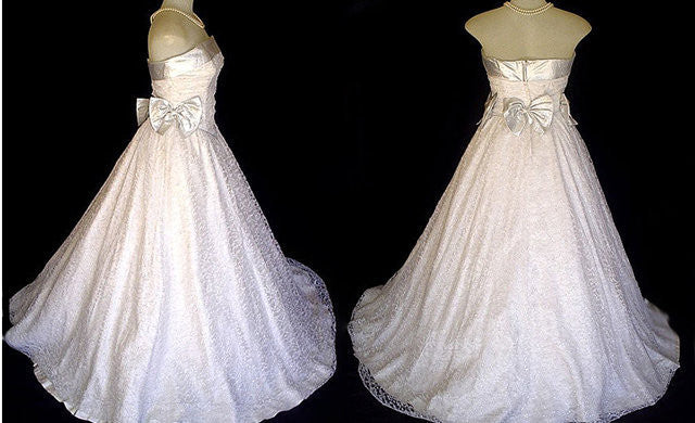 VINTAGE FAIRY PRINCESS SPARKLING SILVER DIAMOND TULLE FORMAL PROM GOW Vintage Clothing & Fashions | Midnight Glamour VINTAGE FAIRY PRINCESS SPARKLING SILVER DIAMOND TULLE FORMAL PROM GOW Vintage Clothing & Fashions | Midnight Glamour