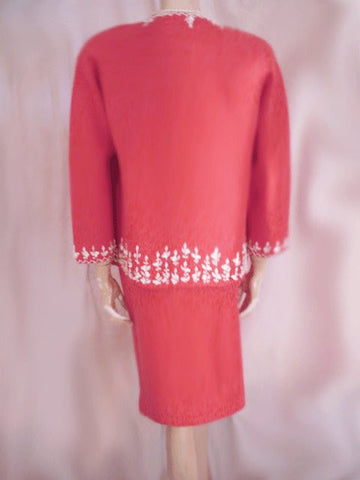 *VINTAGE BEZET 3-PC BEADED, SEQUIN & PEARL KNIT SUIT MADE IN HONG KONG IN CORAL