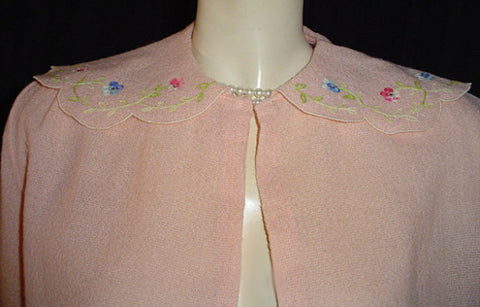 *EXQUISITE VINTAGE SAKS FIFTH AVENUE EMBROIDERED SPARKLING RHINESTONE SWEATER BED JACKET