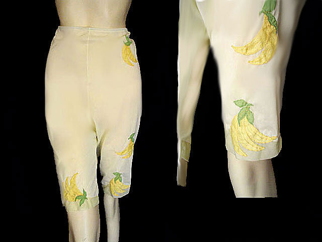 SOLD - VINTAGE VAN RAALTE MYTH BUNCHES OF BANANAS PETTIPANTS PANTIES –  Vintage Clothing & Fashions