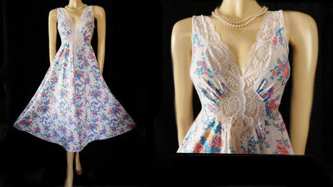 *VERY RARE VINTAGE OLGA COTTON & SPANDEX FLORAL LACE NIGHTGOWN IN SUMMER MORNING - SIZE LARGE
