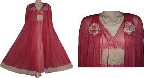 *VINTAGE INTIME DOUBLE NYLON & IVORY LACE PEIGNOIR & NIGHTGOWN SET IN CHERRIES JUBLIEE