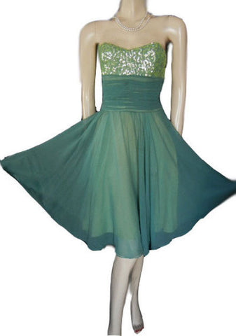*BEAUTIFUL BETSEY JOHNSON EVENING GRAND SWEEP SILK CHIFFON PARTY DRESS ENCRUSTED WITH SPARKLING SEQUINS IN MERMAID