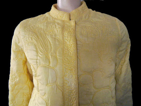 *VINTAGE LATE '60s NEIMAN MARCUS INTRICATE QUILTED RAYON & SILK ROBE MADE HONG KONG IN TWIST OF LEMON