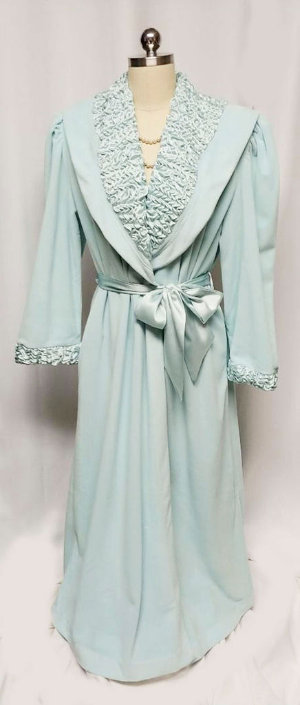 *NEW WITH TAG -VINTAGE 1980s MADE IN ITALY SATIN & VELOUR WRAP ROBE IN AQUAMARINE - SIZE MEDIUM - WOULD MAKE A WONDERFUL BIRTHDAY OR CHRISTMAS PRESENT!
