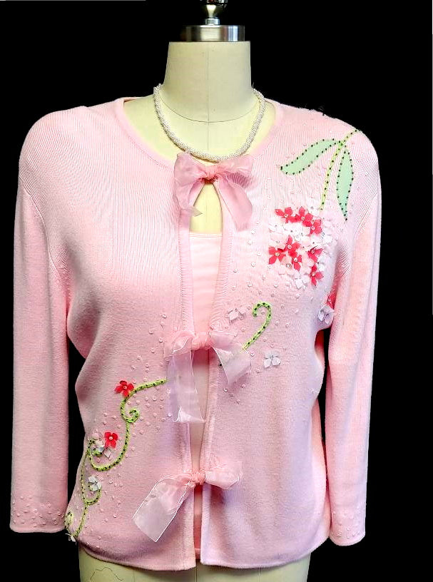 *BEAUTIFUL VINTAGE BOBBIE BELL PINK SWEATER ADORNED WITH 3-D FLOWERS, SEQUINS & BEADS