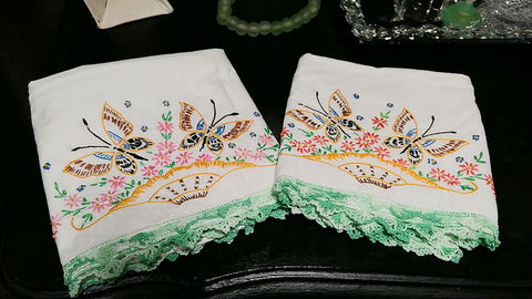 *VINTAGE HEIRLOOM HAND EMBROIDERED BUTTERFLIES& FLORAL BASKET PILLOW CASES TRIMMED WITH MINT GREEN CROCHETED HEM- 1 PAIR