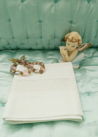 *BEAUTIFUL VINTAGE HEIRLOOM CROCHETED BY HAND INSERTED BAND OF LACE PILLOW CASE - 1 INDIVIDUAL PILLOW CASE