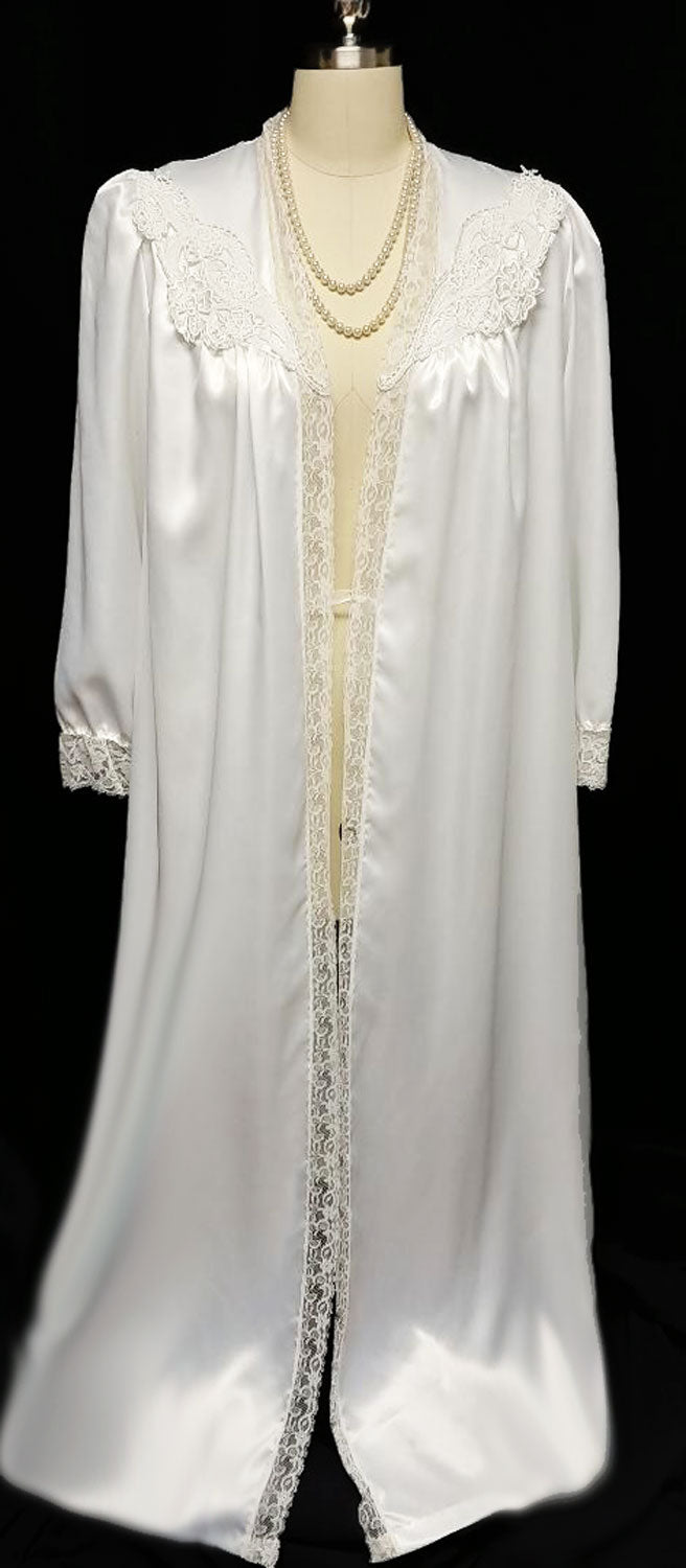 GORGEOUS VINTAGE DONNA RICHARD LACE & SATIN PEIGNOIR & NIGHTGOWN SET –  Vintage Clothing & Fashions