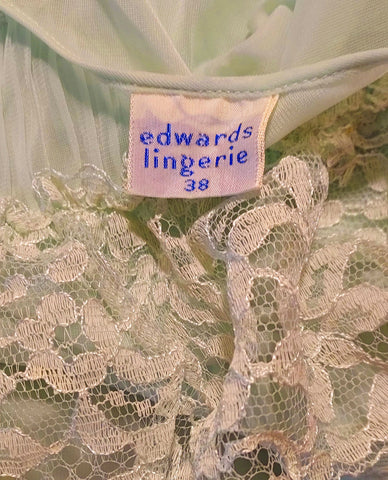 * VINTAGE 1950s / 1960S EDWARDS LINGERIE LACE & PLEATS MINT GREEN NIGHTGOWN IN NEPTUNE