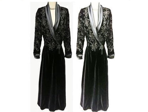 *GLAMOROUS VINTAGE FLORA NIKROOZ NEIMAN MARCUS DRESSING GOWN - MADE IN THE U.S.A.