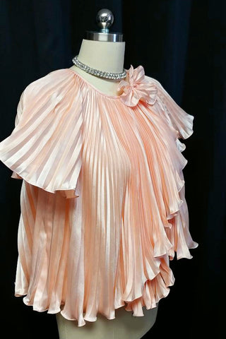 EXQUISITE VINTAGE' 60s / '70s GEORGETTE TRABOLSI PLEATED BED JACKET WITH BOW IN PEACH BLOSSOM
