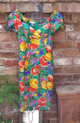 *GORGEOUS VINTAGE GILLIAN PLEATED EMPIRE SILK DRESS FOR SPRING & SUMMER