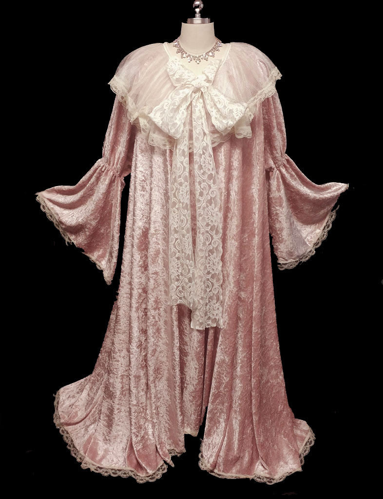 *NEW WITH TAG - EXQUISITE VICTORIAN-LOOK PINK PANNE VELVETEEN DRESSING GOWN ROBE ADORNED WITH VENETIAN CHANTILLY LACE WITH GORGEOUS JULIET BELL SLEEVES – SIZE SMALL – WOULD MAKE A FABULOUS GIFT!