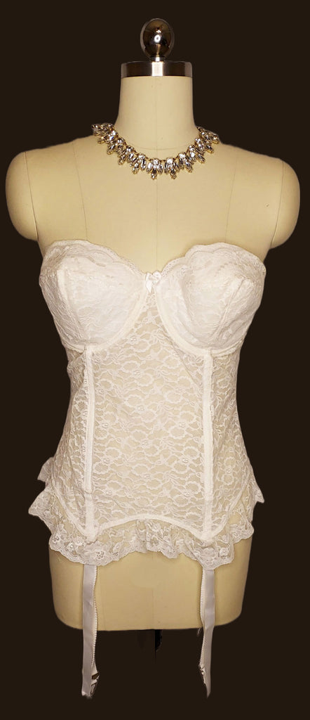* GLAMOROUS VINTAGE 1950s FANCY I OWE IT ALL TO GODDESS RUFFLE LACE MERRY WIDOW WITH METAL GARTERS FOUNDATION BUSTIER - 36 D - ABSOLUTELY GORGEOUS!