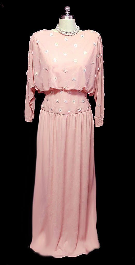VINTAGE LILLIE RUBIN PEARL & PAILLETTES BEADED PINK EVENING GOWN – Vintage Clothing & Fashions VINTAGE LILLIE RUBIN PEARL & PAILLETTES BEADED PINK EVENING GOWN – Vintage Clothing & Fashions