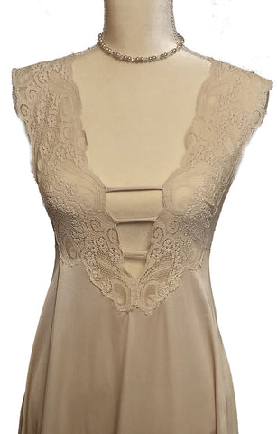 *VINTAGE LILY OF FRANCE BY ROSA PULEO-SZULE ALL LACE PLUNGING BODICE & BACK NIGHTGOWN IN BROWN SUGAR - MADE IN THE U.S.A.
