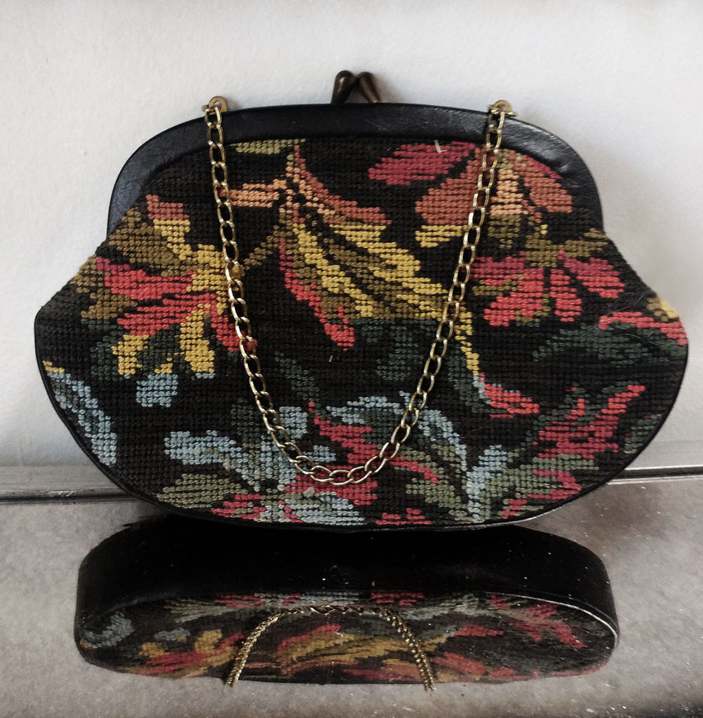 *VINTAGE FLORAL & LEAF NEEDLEPOINT / PETTIPOINT TAPESTRY PURSE