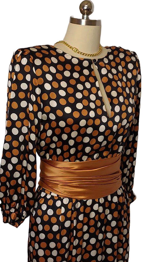 neiman marcus women's dresses VINTAGE GLAMOROUS NEIMAN MARCUS SILK DRESS WITH FABULOUS LOW CUT BAC – Vintage Clothing & Fashions