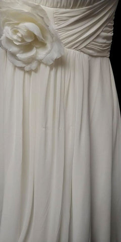 *NEW - GLAMOROUS OLEG CASSINI GODDESS PLEATED EVENING GOWN, CRUISE OR  WEDDING GOWN ADORNED WITH A HUGE ROSE