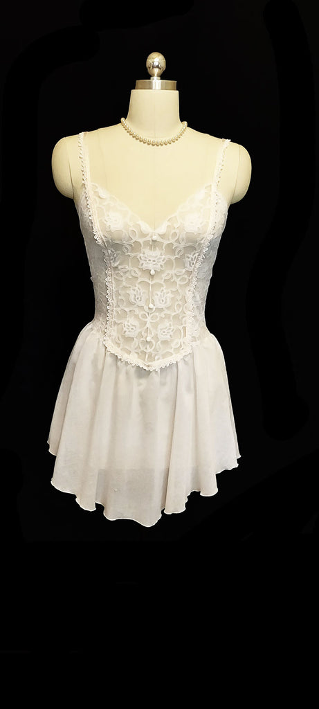 RARE VINTAGE OLGA SPANDEX LACE BABYDOLL NIGHTGOWN IN SNOWY WHITE