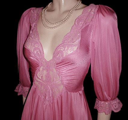 *VINTAGE OLGA SPANDEX LACE NIGHTGOWN WITH SLEEVES IN ROSE DEW - GORGEOUS COLOR!