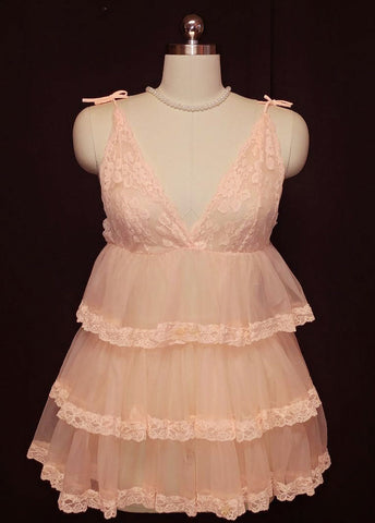 VINTAGE LACE & SHEER NYLON BABY DOLL GRAND SWEEP SHORTY NIGHTGOWN WITH ADORABLE TIERED FLOUNCES - NEARLY 17 FEET IN CIRCUMFERENCE
