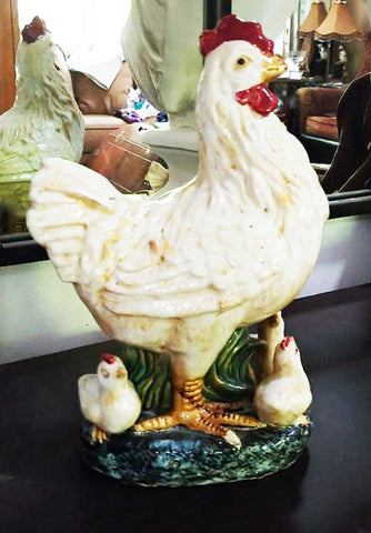 VINTAGE ROOSTER WITH 3 BABY CHICKS STATUE FOR FRENCH COUNTRY OR FARMHOUSE KITCHEN