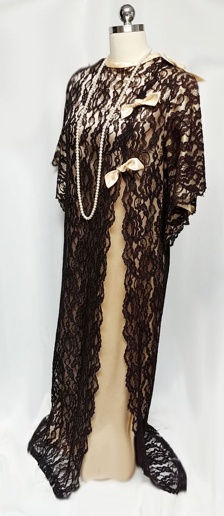 VINTAGE ROVEL OF CALIFORNIA BLACK LACE & CHAMPAGNE SATIN DRESSING GOWN –  Vintage Clothing & Fashions