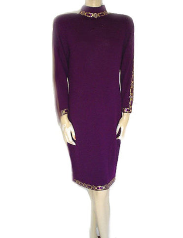 *VINTAGE ST. JOHN EVENING SANTANA KNIT ADORNED WITH SPARKLING PAILETTES AND RHINESTONES KNIT EVENING DRESS IN PLUM BEAUTIFUL