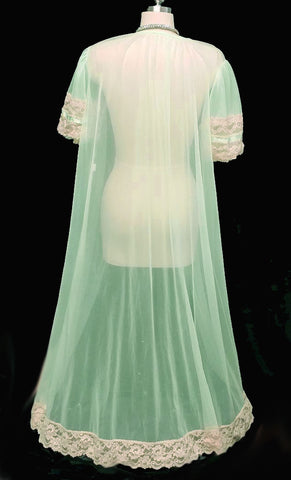 *VINTAGE TOSCA PEIGNOIR TRIMMED WITH SATIN & ECRU LACE BABY DOLL SLEEVES IN SEASPRAY - SIZE LARGE