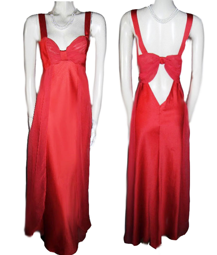 VINTAGE VICTORIAS SECRET SHEER NYLON CHIFFON & SATIN NIGHTGOWN IN POP – Vintage Clothing & Fashions VINTAGE VICTORIAS SECRET SHEER NYLON CHIFFON & SATIN NIGHTGOWN IN POP – Vintage Clothing & Fashions