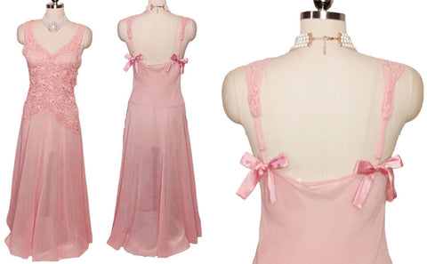 * VINTAGE VICTORIAS SECRET STRAWBERRY ICE CREAM LACE NIGHTGOWN WITH SATIN BOWS - ABSOLUTELY GORGEOUS BACK WITH BOWS
