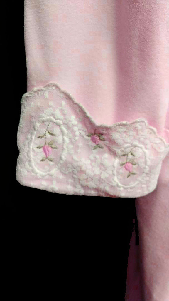 NEW WITH TAG - EXQUISITE VICTORIAN-LOOK PINK PANNE VELVETEEN DRESSING –  Vintage Clothing & Fashions