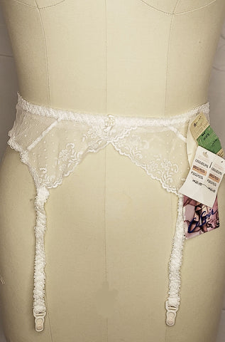VINTAGE 1960S NEW CE SOIR LACE WEDDING GARTER BELT FROM THE BROADWAY D Vintage Clothing & Fashions | Midnight Glamour VINTAGE 1960S NEW CE SOIR LACE WEDDING GARTER BELT FROM THE BROADWAY D Vintage Clothing & Fashions | Midnight Glamour