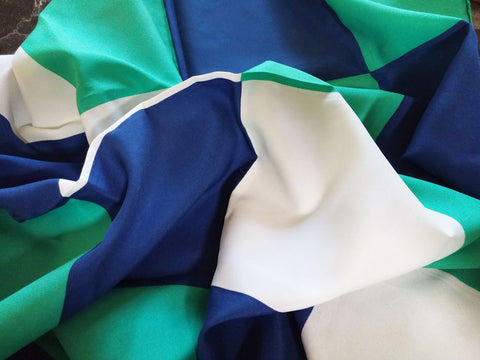 *VINTAGE WISTEL T EMERALD, NAVY & WHITE SCARF MADE IN ITALY